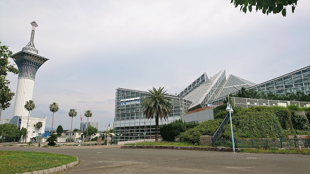 花博記念公園 咲くやこの花館 いのちの塔 展望台