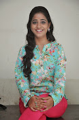 Aishwarya photo shoot gallery-thumbnail-12
