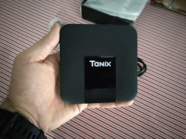 Tanix TX3 Mini TV Box