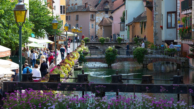 Annecy-Most-beautiful-destinations-in-France