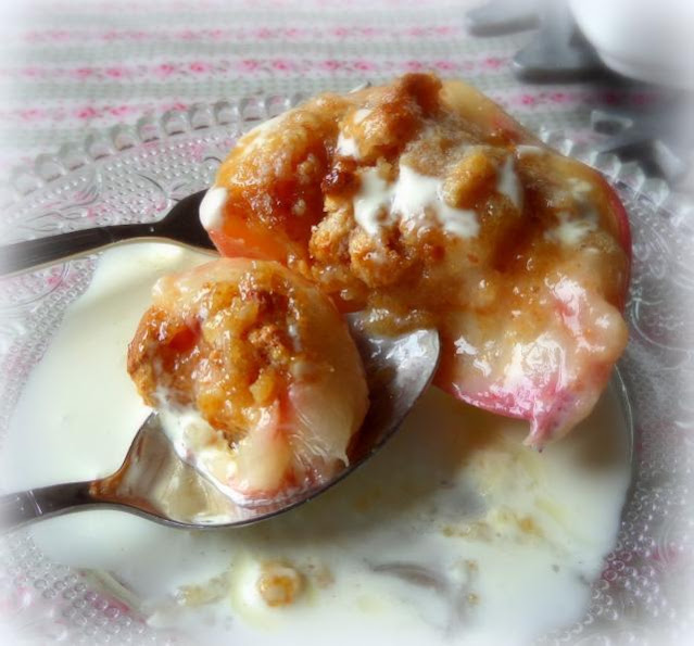 Amaretti Stuffed Peaches