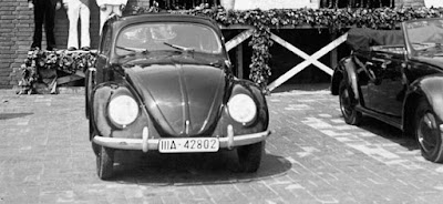 http://warfarehistorynetwork.com/wp-content/uploads/2014/04/The-Nazi-Porsche.jpg