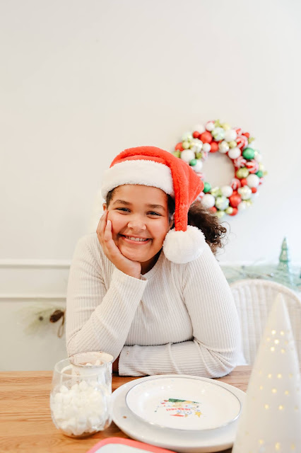 How to Create a Festive Hot Cocoa Bar!