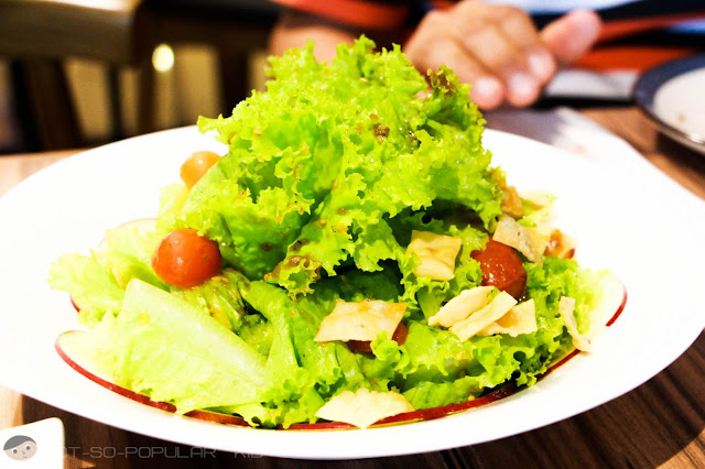 Woo's House Salad of Woo Galbi