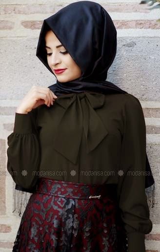 15 Koleksi Desain Baju  Atasan  Muslim  Wanita Terbaru 2019