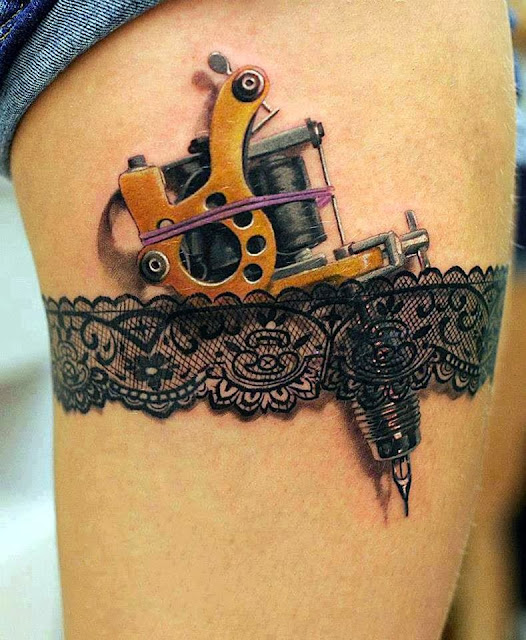 3D mechanical Sewing Machine tattoo on the knee