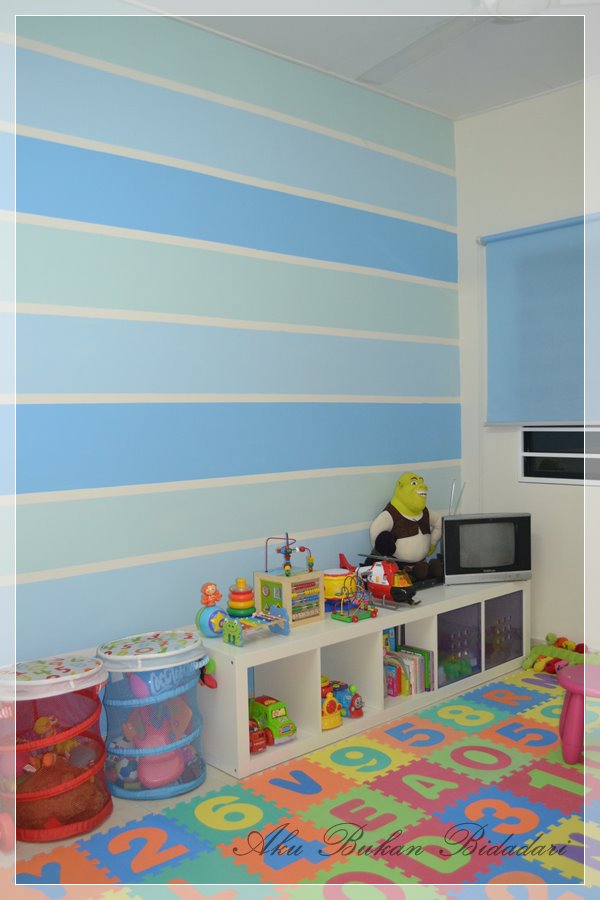 aku bukan bidadari PLAYROOM Alih atur susunan 