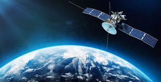 Mengapa Satelit Bisa Melayang dan Tidak Jatuh ke Bumi