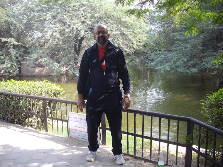 At the Delhi Zoo(Thursday 3-11-2011)