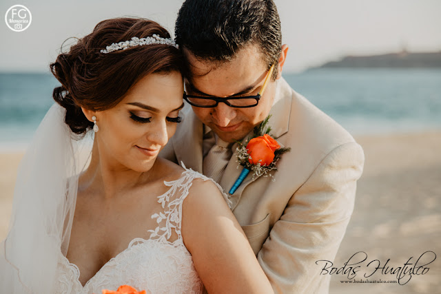 boda en playa, beach wedding, Oaxaca, México, Bodas Huatulco, Wedding Planner