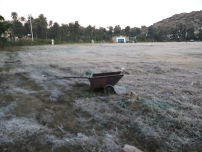 "Frost 18 Dec 20 Pologround, the frost has formed a white sheet over the ground."