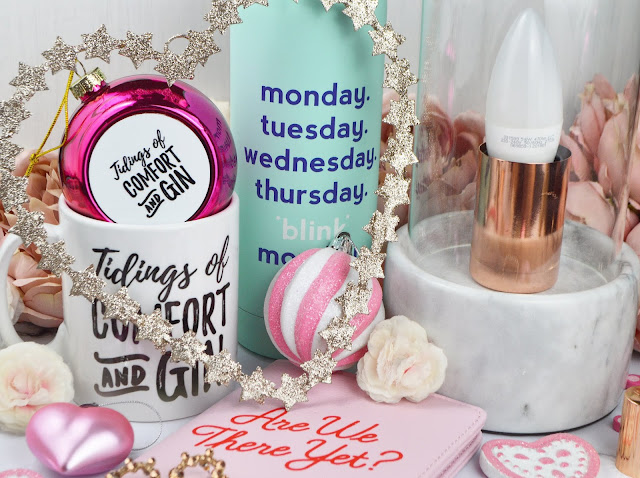 Absolute Christmas Gift GOALS From Prezzybox, Review on Lovelaughslipstick Blog, Gift Guide