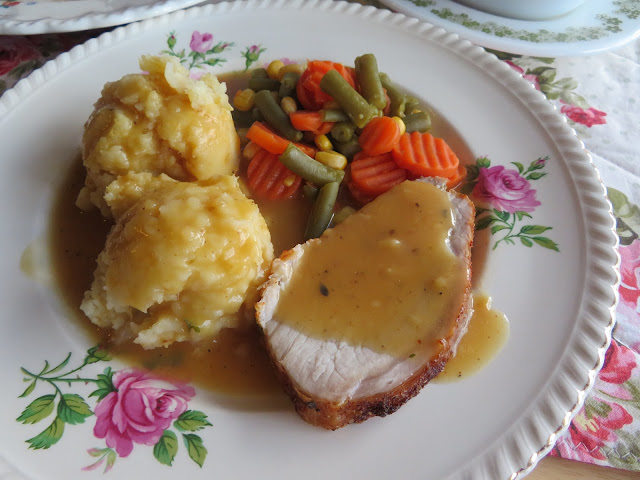 Pork Loin Roast with Gravy