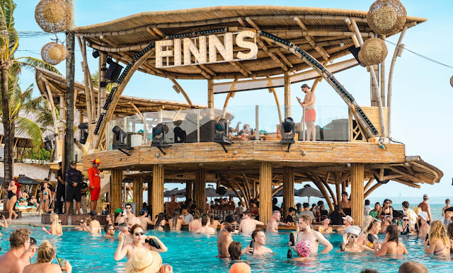 Relax and Party at Finns Beach Club in Bali