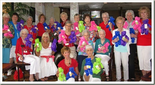 07-21-group-with-tbears