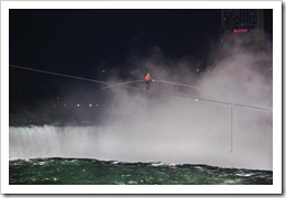 Wallenda_crossing%20brink