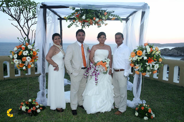 boda en playa, beach wedding, Oaxaca, México, Bodas Huatulco, Wedding Planner