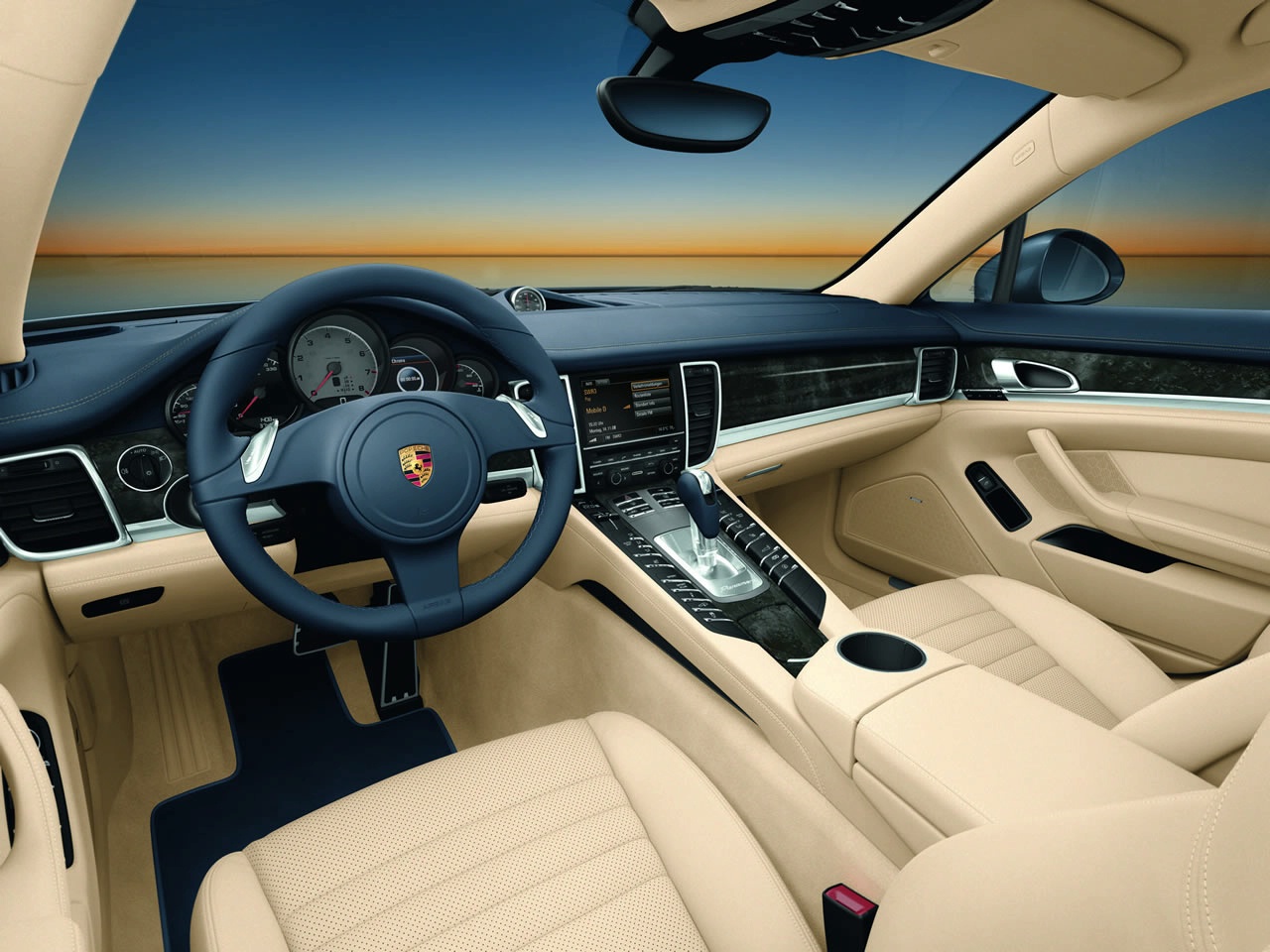2016 Porsche Panamera Wallpapers Full HD Pictures