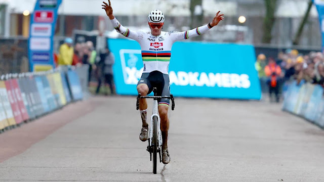 Cyclo-go: Mathieu Van der Poel disgusts the competition in his first race