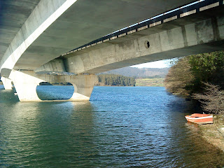 by E.V.Pita... Pontedeume estuary and River Eume / por E.V.Pita Ría de Pontedeume - río Eume ... http://evpita.blogspot.com/2011/03/pontedeume-estuary-ria-de-pontedeume.html