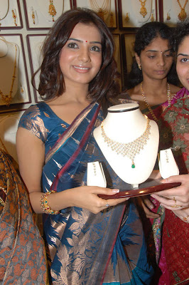 Samantha cute in blue saree at a jewellery launch