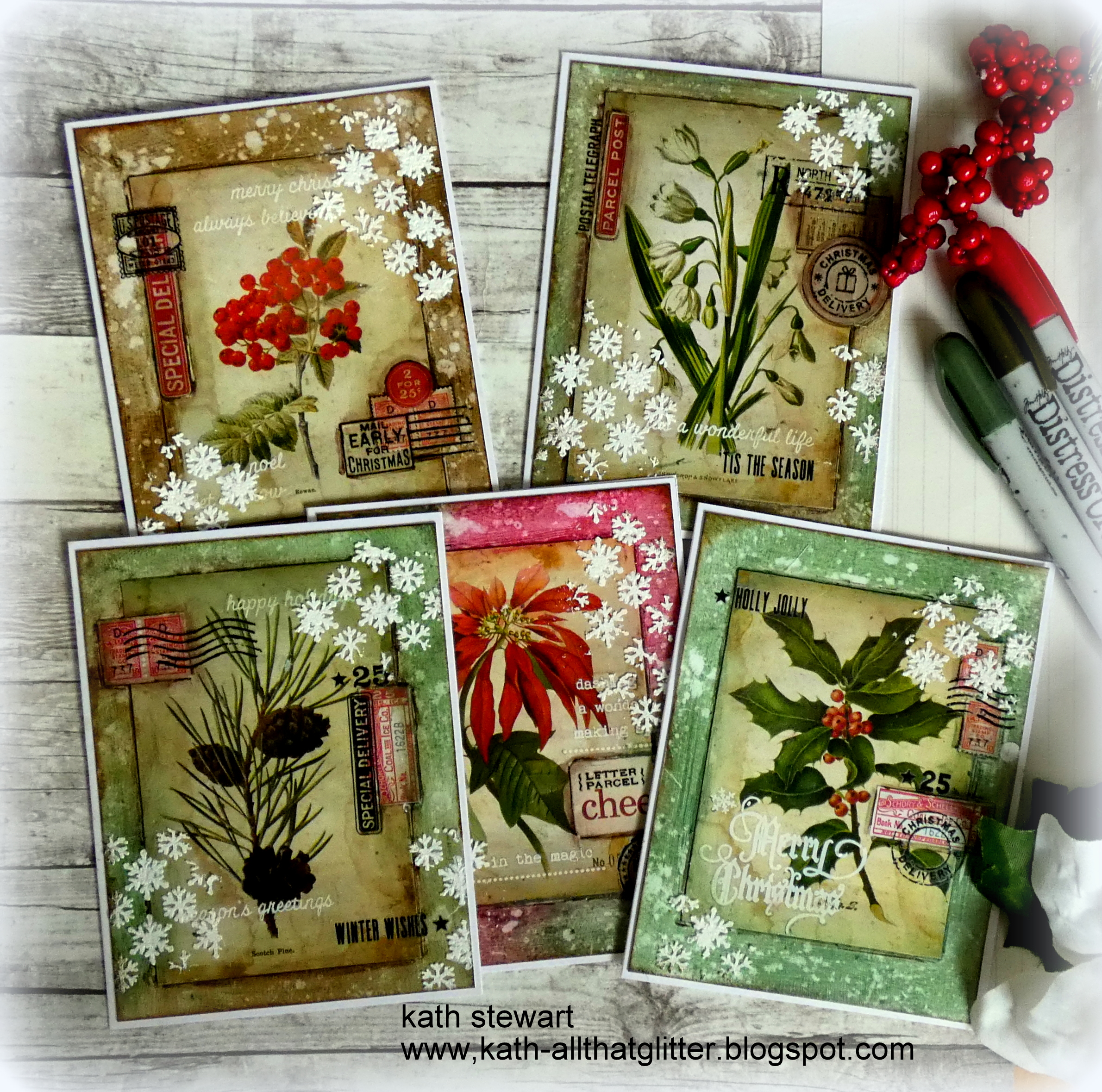 Tim Holtz Mini Layered Christmas Stencil Set - Set 50