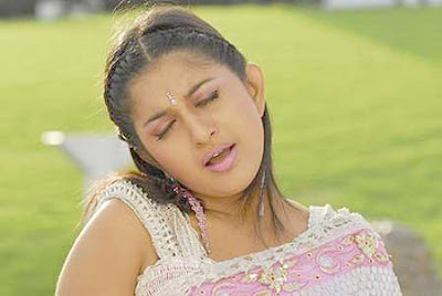 Meera Jasmine Mariyadhai Tamil Movie Pictures