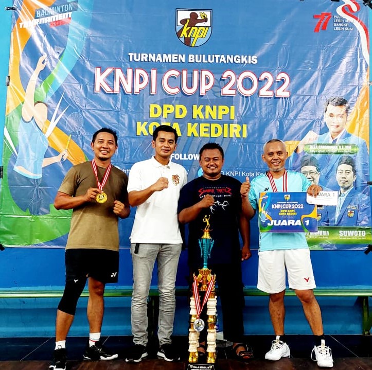 Pemuda LDII Tampil Juara 1 Turnamen Bulu Tangkis KNPI Kota Kediri