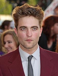 Robert Pattinson Concerned See Fate Kate Middleton