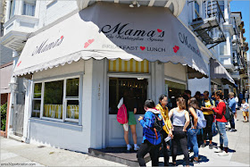 Colas en Mama's On Washington Square en San Francisco
