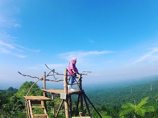 Rute Dan Lokasi Bukit Mertelu Purbalingga, Spot Ayunan Langit 