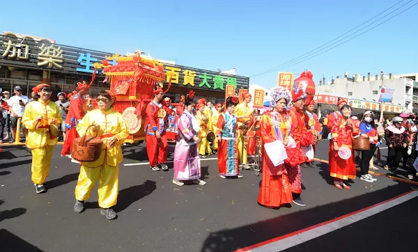 彰化國慶踩街嘉年華 限量國旗口罩慶雙十