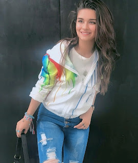 avneet kaur instagram pic download, avneet kaur images in 2020