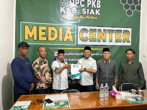 Optimis Dapatkan Perahu PKB, H.Sugianto. SH Kembalikan Formulir ke Kantor PKB Siak 