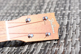 Famous FS-1 Soprano Ukulele headstock