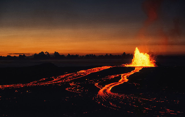 Fotografías erupción del volcán Kilauea entre 1969 y 1974