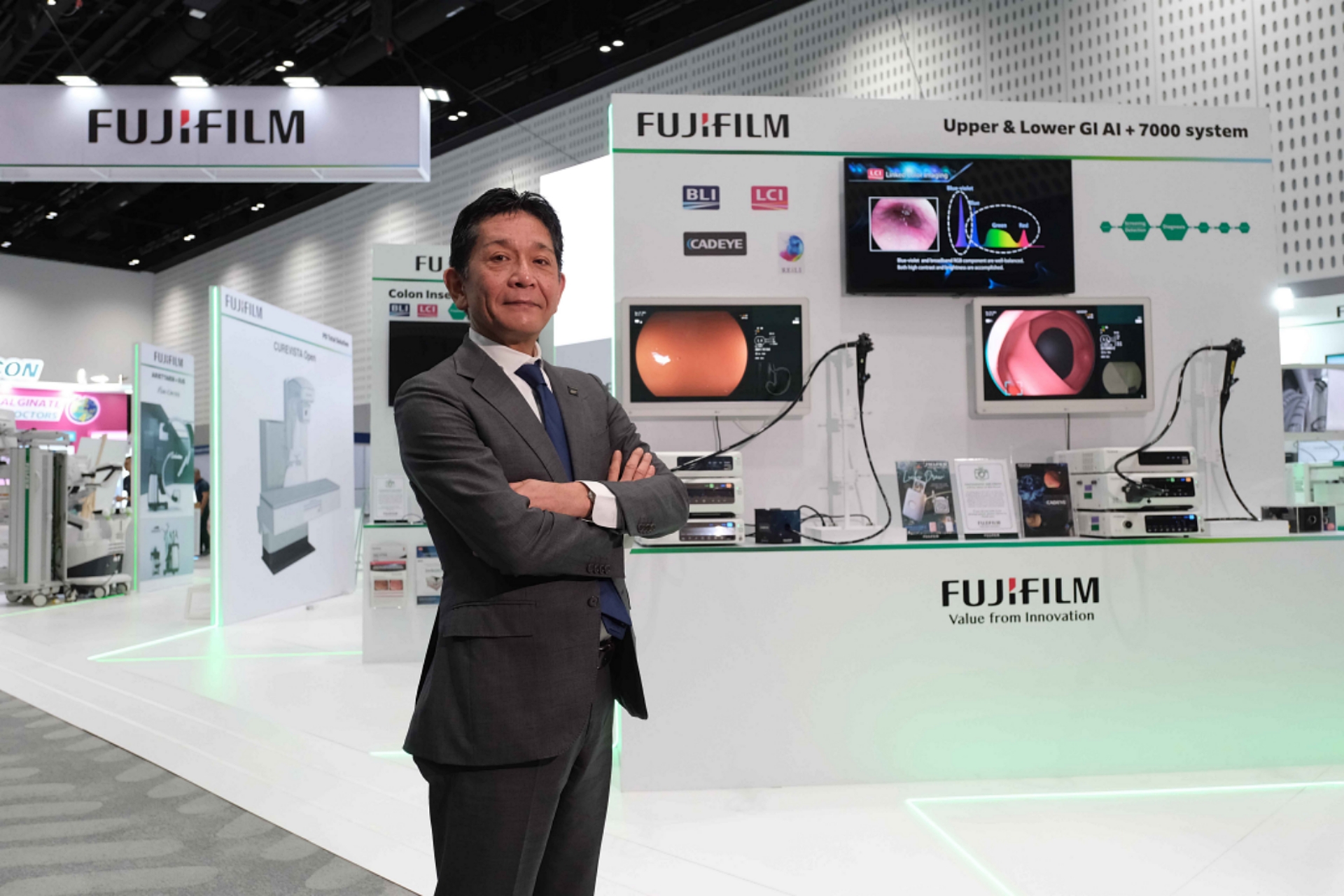 Mr.%20Masataka%20Akiyama,%20Director,%20Corporate%20Vice%20President%20and%20General%20Manager,%20Medical%20Systems%20Business%20Division%20of%20FUJIFILM%20Corporation