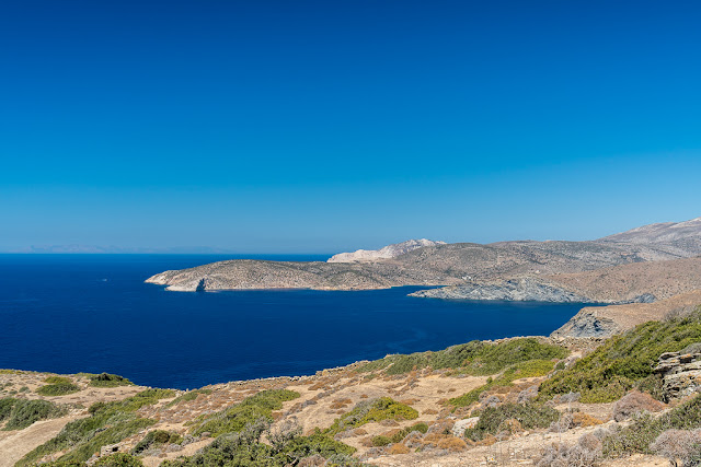 Autour de Vroutsi-Amorgos-Cyclades