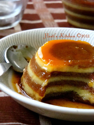 HESTI'S KITCHEN : yummy for your tummy: Lapis Custard Karamel