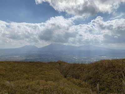 大観峰 駐車場付近から見る阿蘇五岳