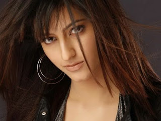 shruti hassan wallpapers