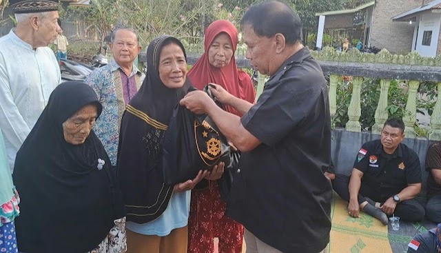 DPC Pandawa Batu Bara Salurkan Paket Sembako Berasal Dari Kabareskrim 