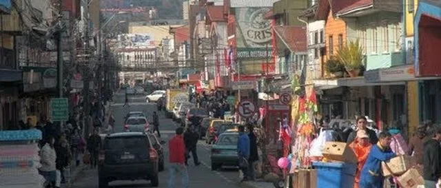 Entra en vigencia ordenanza municipal para vendedores ambulantes en Puerto Montt