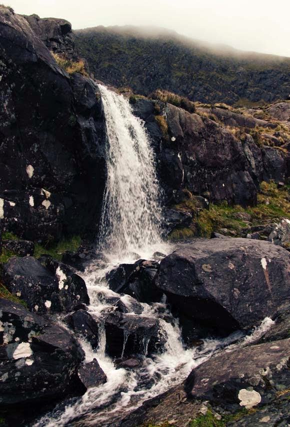 waterfalls beautiful nature