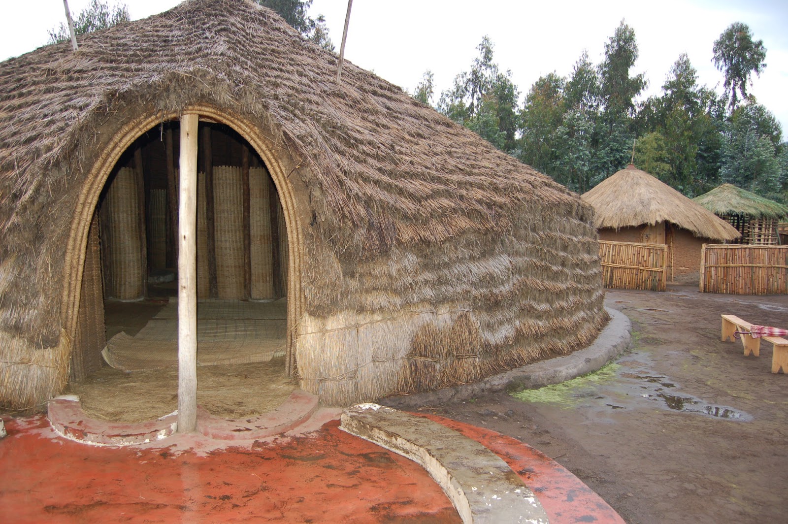  When it comes to designing traditional family 45+ Popular Traditional Rwandan House