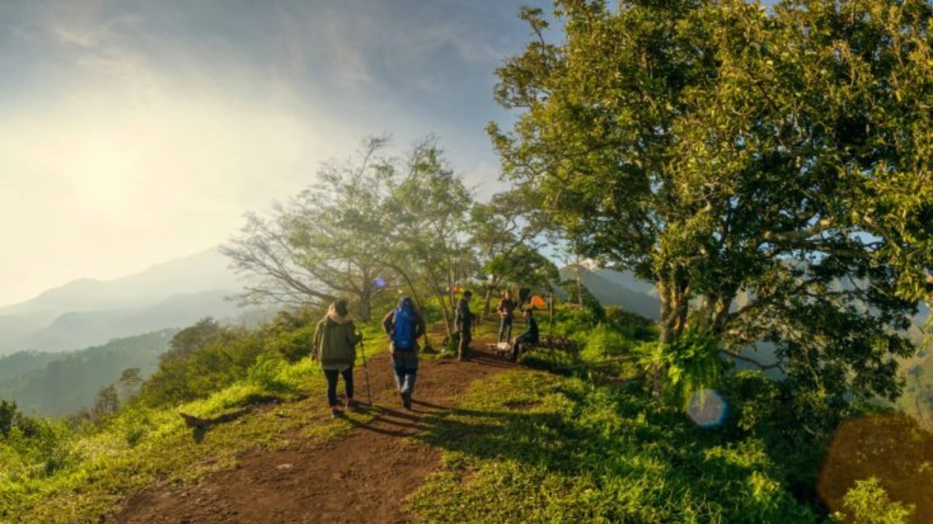 Gunung Lorokan Mojokerto, Rekomendasi Gunung Favorit yang Cocok Didaki Para Pemula