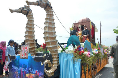 parade mobil hias festival bahari kepri 2017