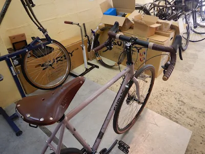 BROOKS  B17 Standard (brown) 、BROOKS Microfiber