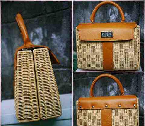  Tas Rotan Kulit 250000 TAS ANYAMAN JOGJA 