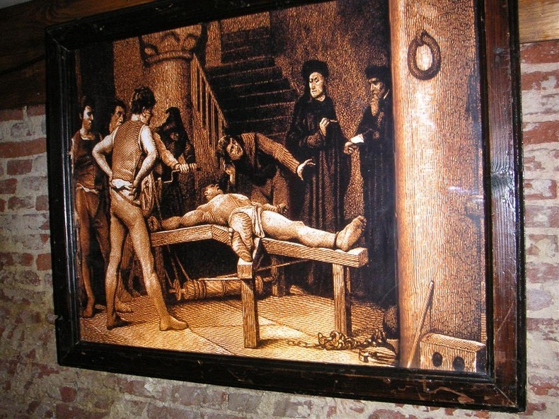 torture-museum-2 torture-museum-2